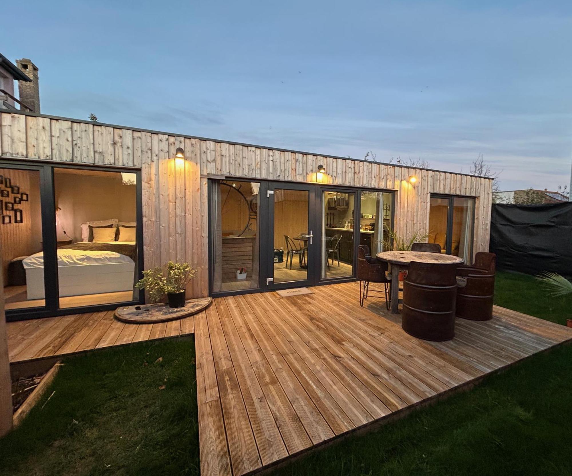 Holiday home L'atelier De La Clef Des Paons Luc-sur-Mer
